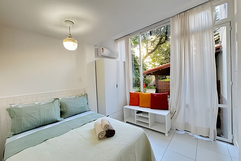 Loft 109 Ipanema Tom Jobim
