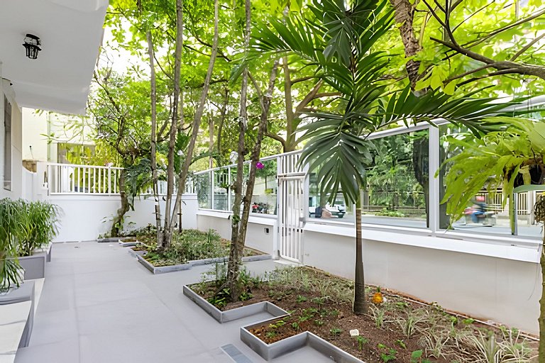 Apart 1️⃣ 0️⃣ 8️⃣ Bartho Leblon