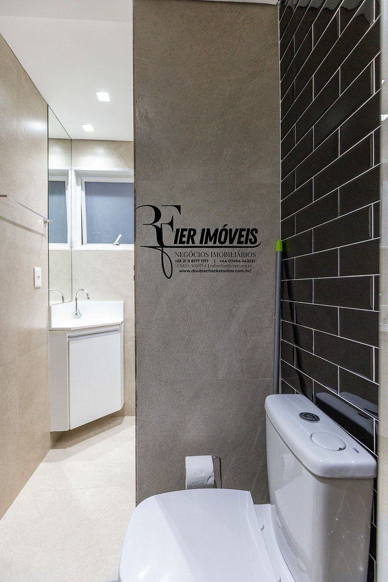 Apart 1️⃣ 2️⃣ 5️⃣ Monsieur Leblon