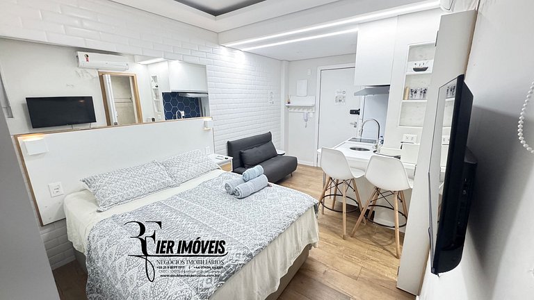 Apart 1️⃣ 2️⃣ 5️⃣ Monsieur Leblon