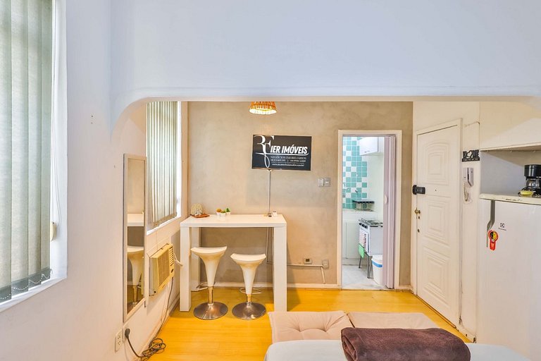 Apart 1️⃣ 0️⃣ 8️⃣ Bartho Leblon