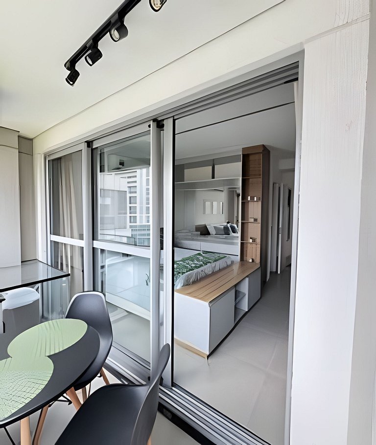 Studio Apart 412 Brooklin