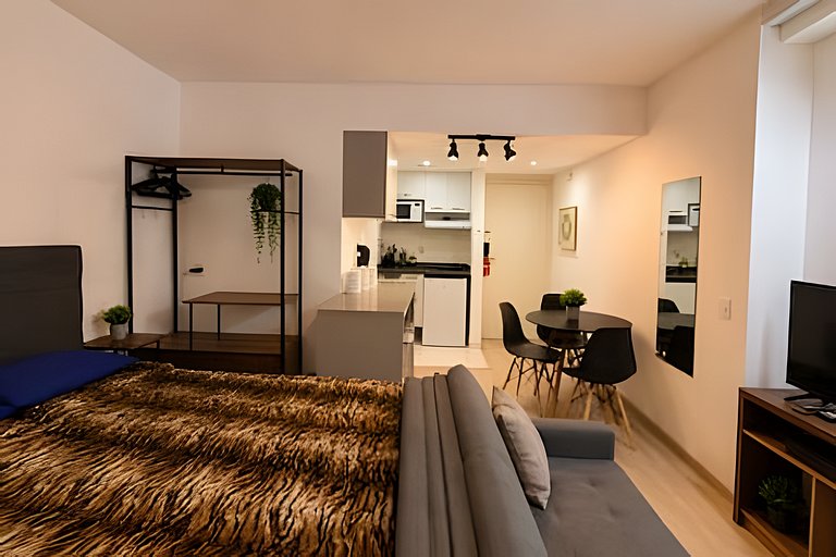 Apart-hotel 2️⃣ 0️⃣ 0️⃣ 3️⃣ QI Intelligent
