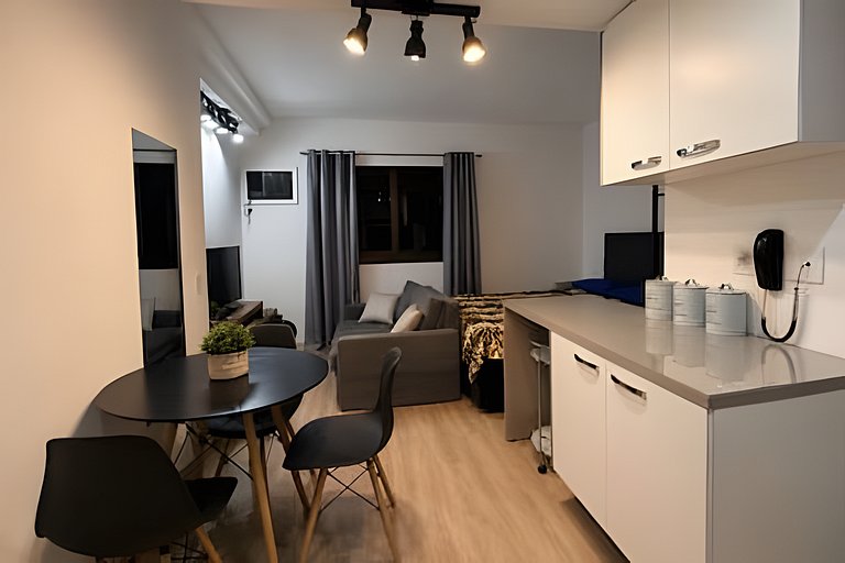 Apart-hotel 2️⃣ 0️⃣ 0️⃣ 3️⃣ QI Intelligent