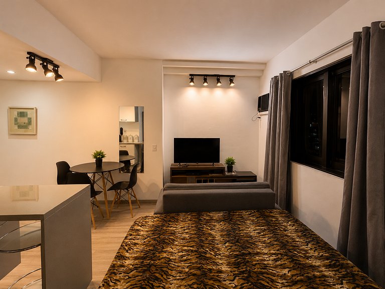 Apart-hotel 2️⃣ 0️⃣ 0️⃣ 3️⃣ QI Intelligent